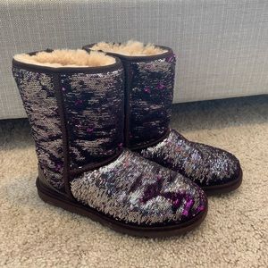 Color a changing Sequin Uggs